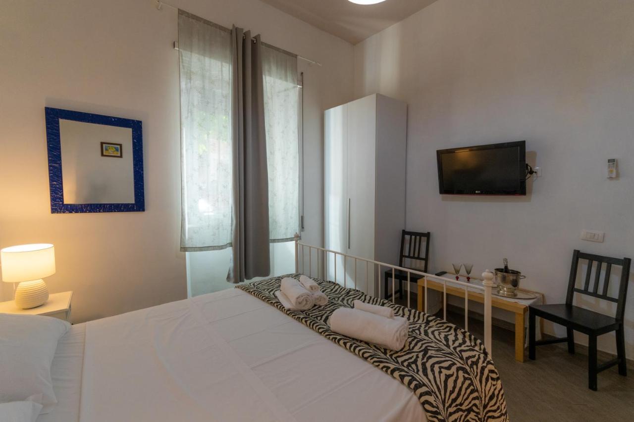Vercelli Guest House Near San Giovanni روما المظهر الخارجي الصورة