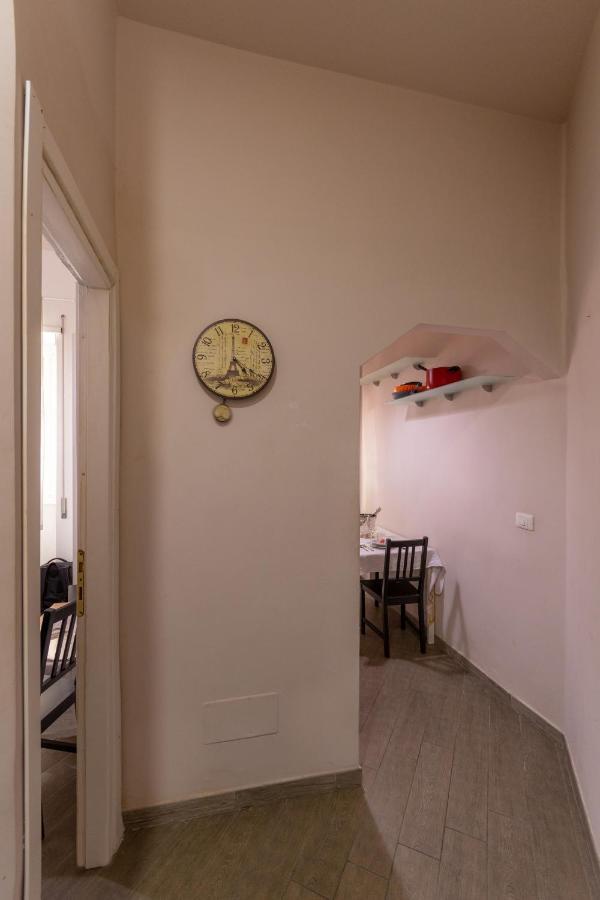 Vercelli Guest House Near San Giovanni روما المظهر الخارجي الصورة
